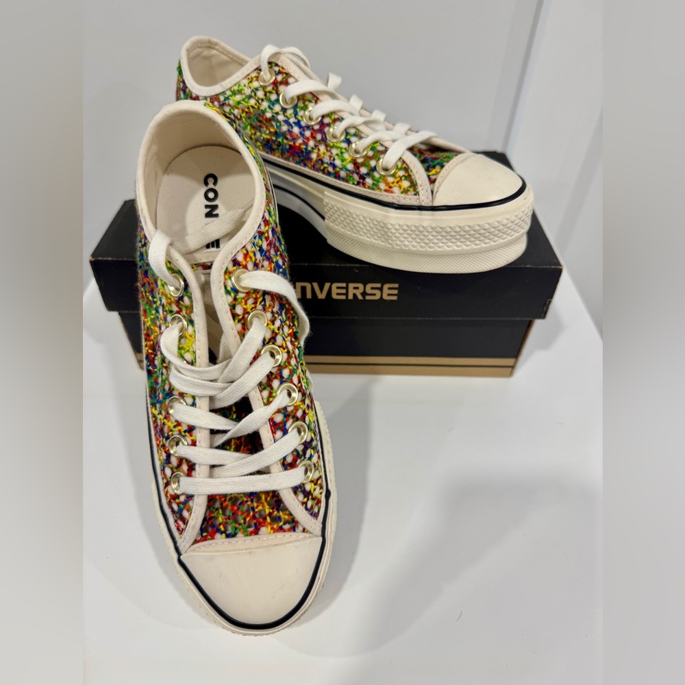 Converse Chuck Taylor All Star – Woven Multicolor Low-Top Platform – Women’s 7.5